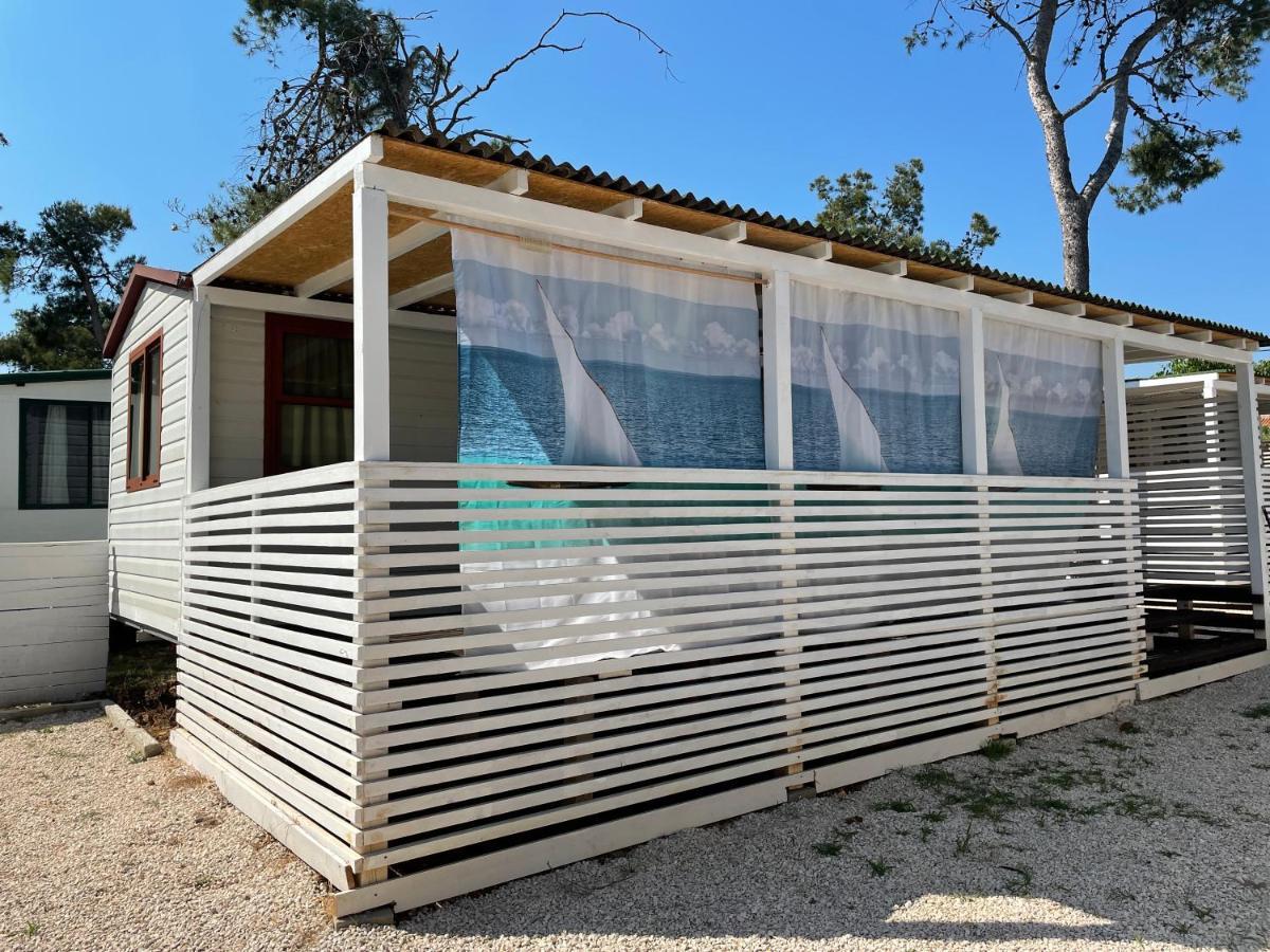 Dalmacia Mobile Homes And Caravans At The Beach ปริฟลากา ภายนอก รูปภาพ